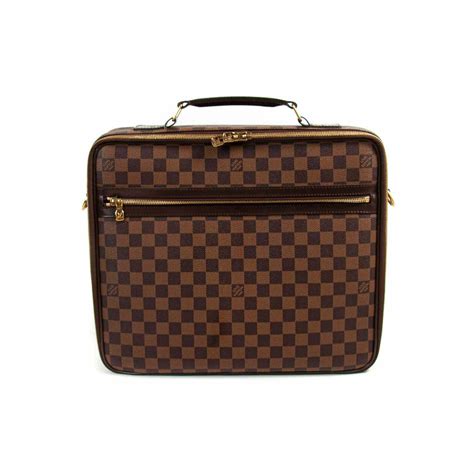 louis vuitton cosmetic bag damier|Louis Vuitton damier briefcase.